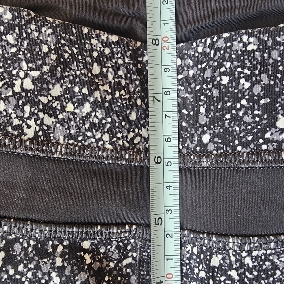 Lululemon Pace Rival Crop Cropped Leggings Paint Splatter White Black Mesh Sz 4 - Picture 11 of 12